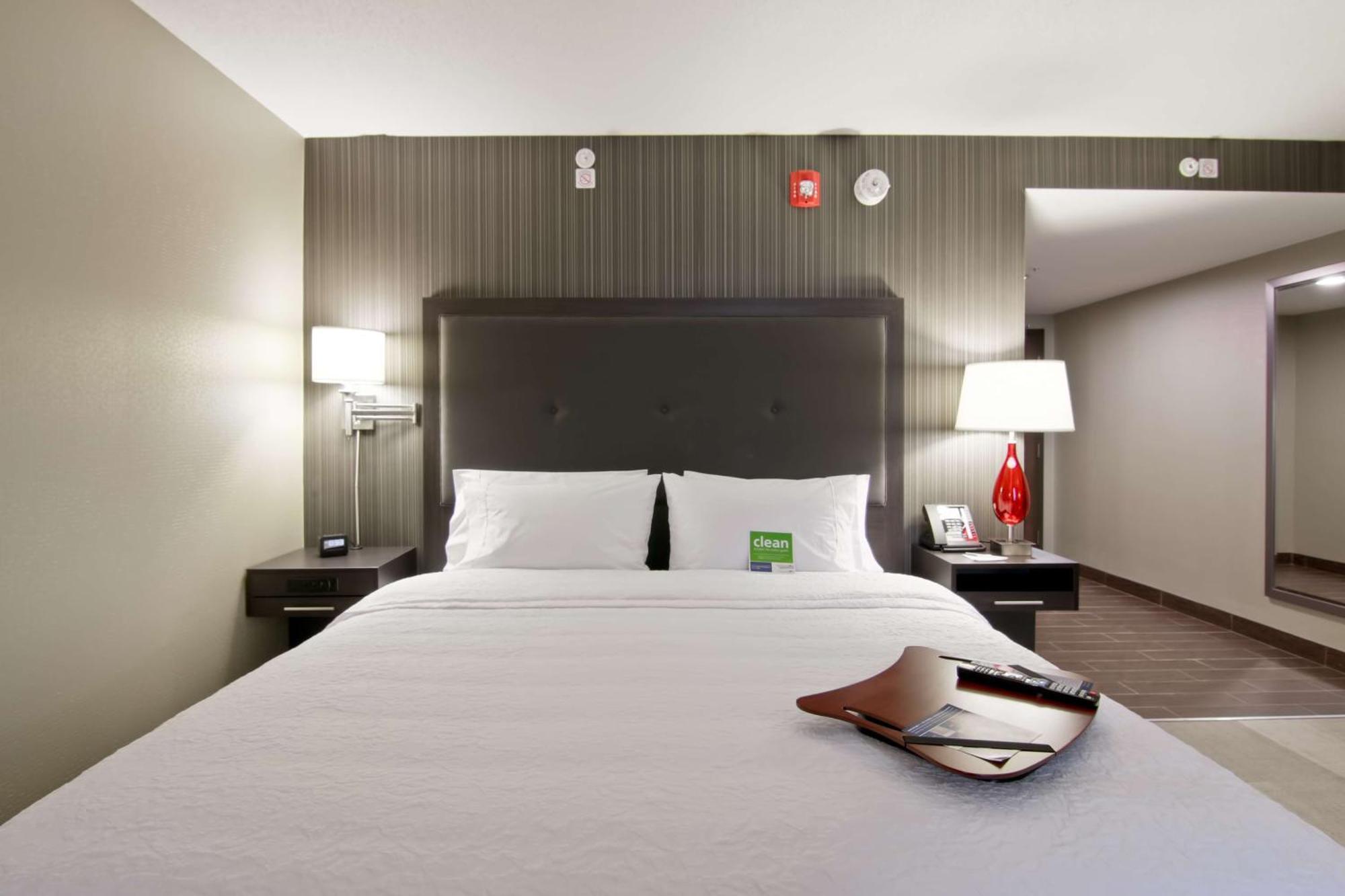 Hampton Inn & Suites By Hilton Toronto Markham Bagian luar foto